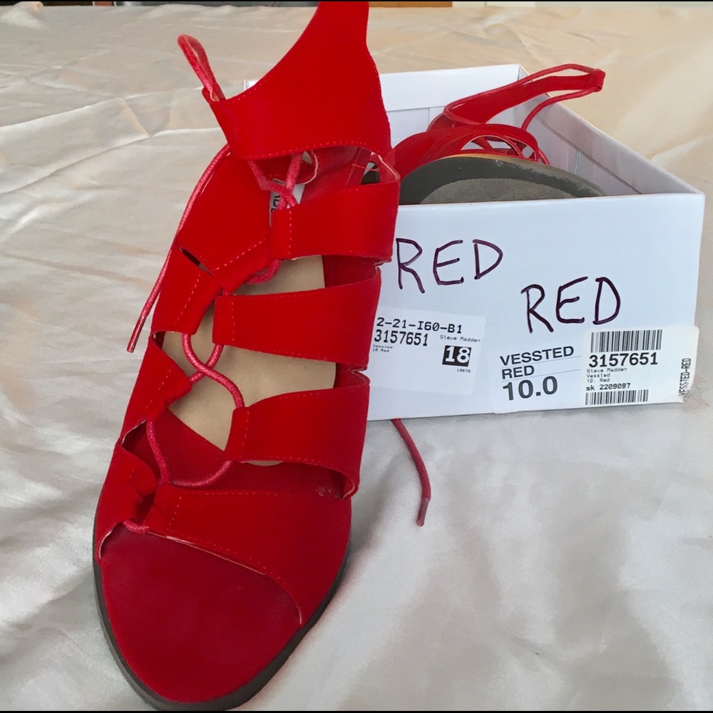 Cute red suede Steve Madden lace up sandal